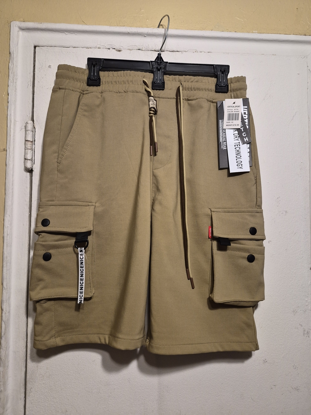 Vertical Sports Men's Elastic Waistband Cargo Shorts - Khaki Utility Style SZ32.